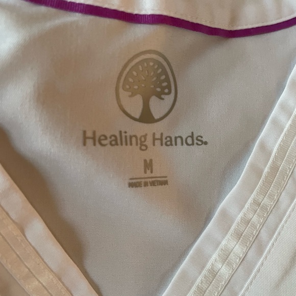 White scrub top - Picture 2 of 3